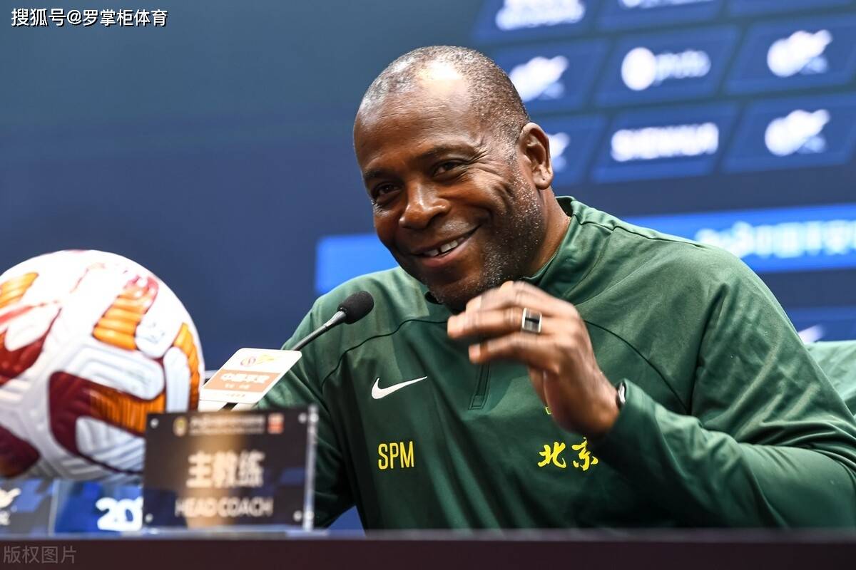 今晚体能课后,那不勒斯强势反弹备战欧篮联,压力陡增,临场指挥获称赞的简单介绍 今晚体能课后,那不勒斯强势反弹备战欧篮联,压力陡增,临场指挥获称赞的简单介绍